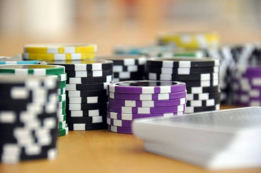 Texas Holdem Poker: Kompletní průvodce pro začátečníky